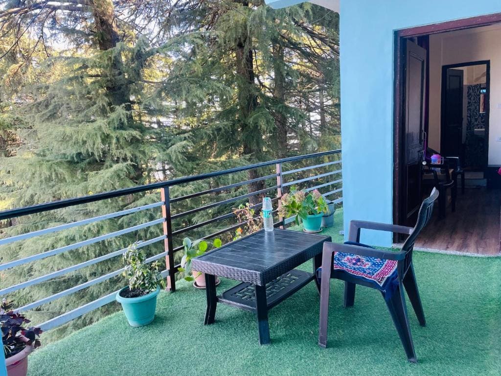 Outhouse Forestview Kalatop Dalhousie - Main view