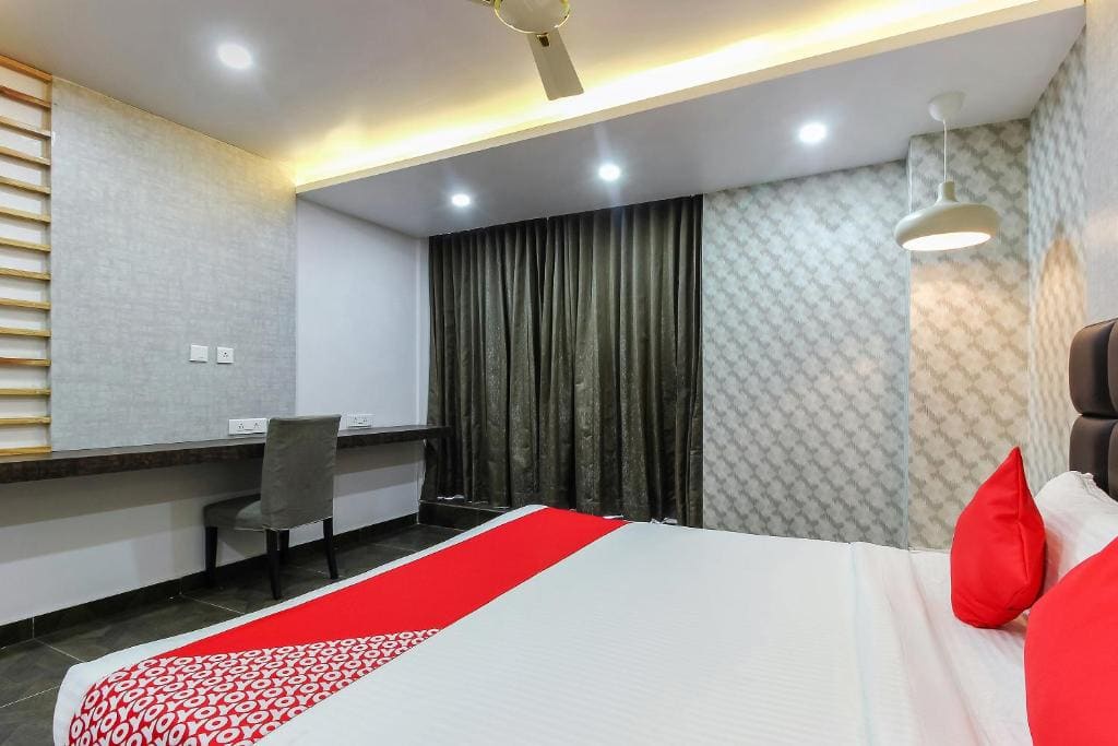 Super Capital O Hoysala Inn - View 2