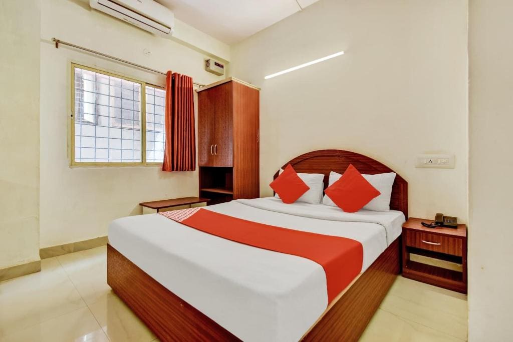 Hotel O K N Residency - عرض 2