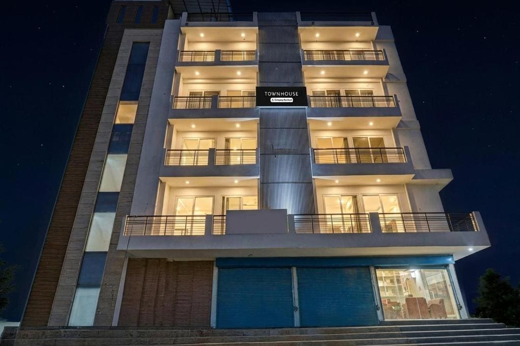 Super Townhouse Sector 62 Gurgaon Near World Mark - Main view