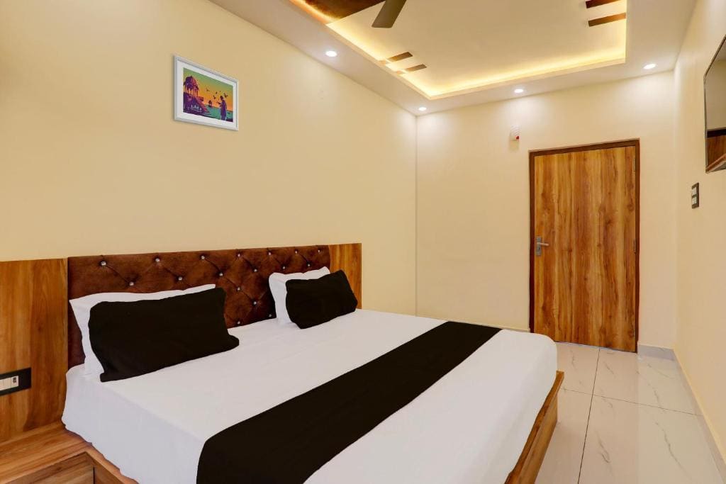 Super Hotel O Manyam Palace - View 6