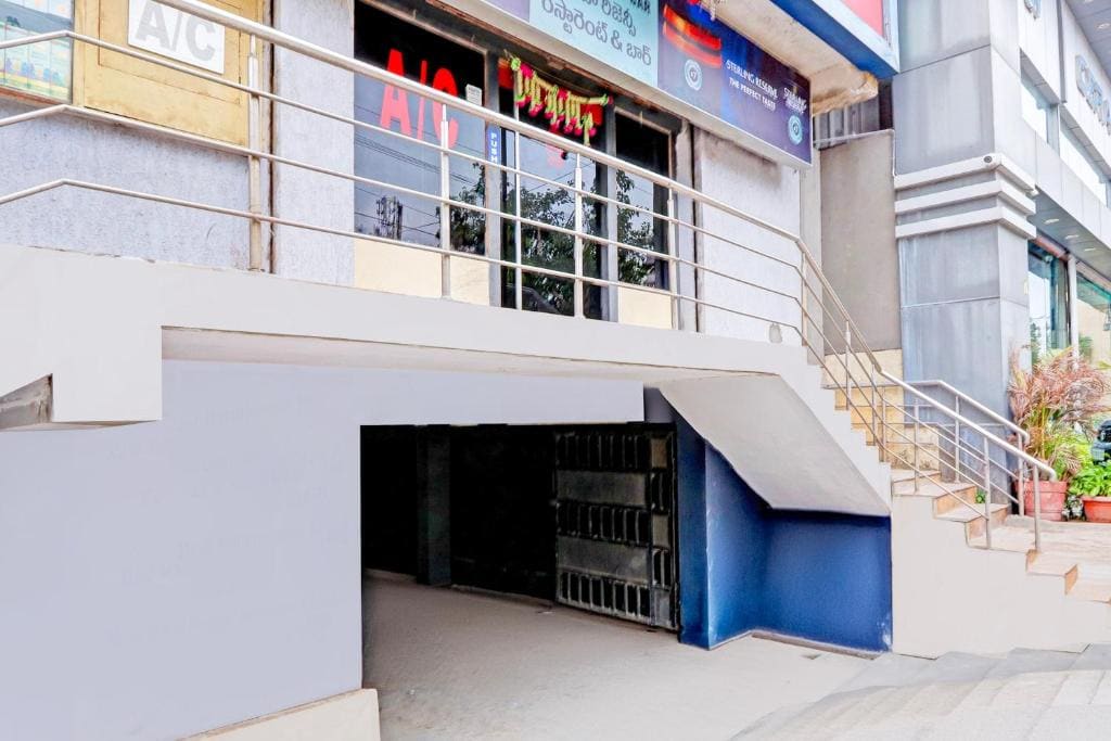 Hotel O Ragas Stay - Προβολή 4