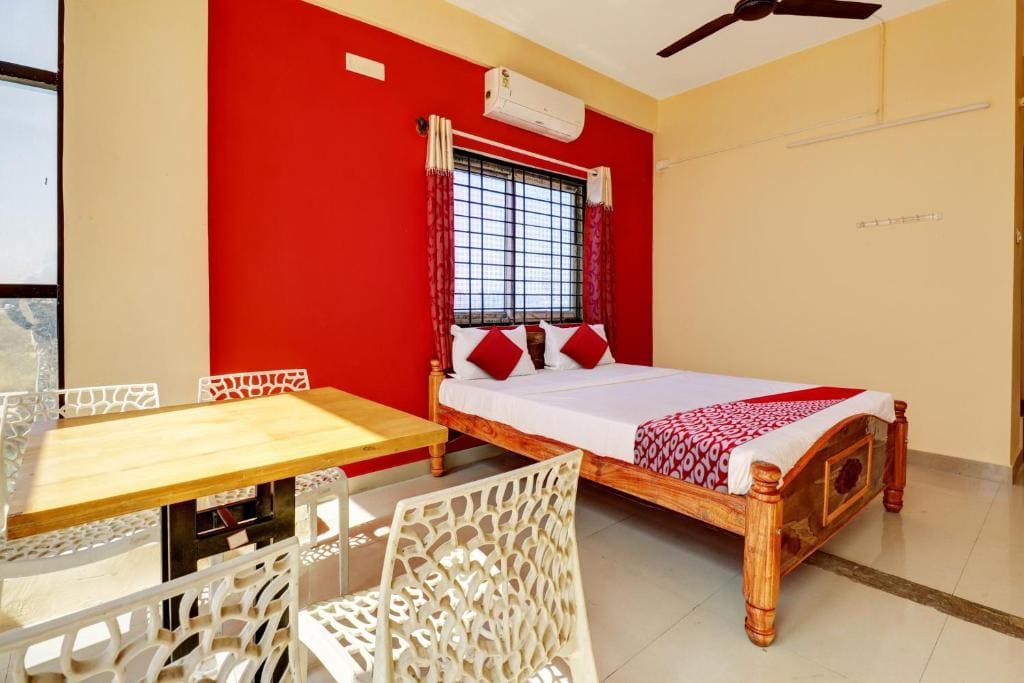 Hotel O S.L.V Boarding & Lodging - View 6