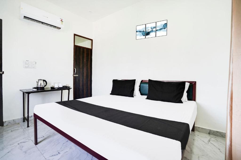 Hotel O The Moon - View 3