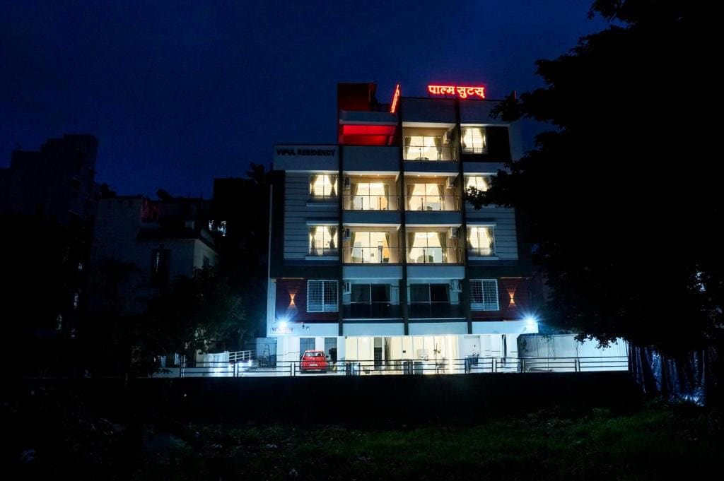 Palm Suites Baner- indian nationals only - Main view