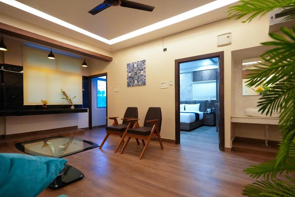 Hotel Pavitra - Main view