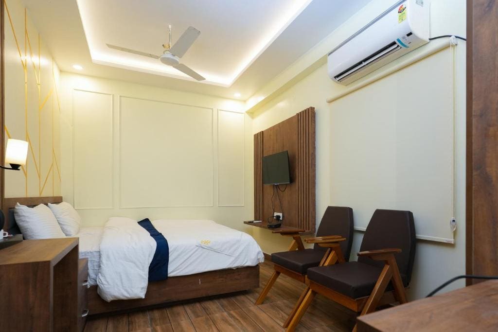 Hotel Pavitra - View 2