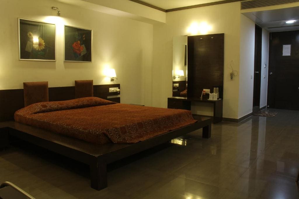 Hotel Platinum Inn - View 7