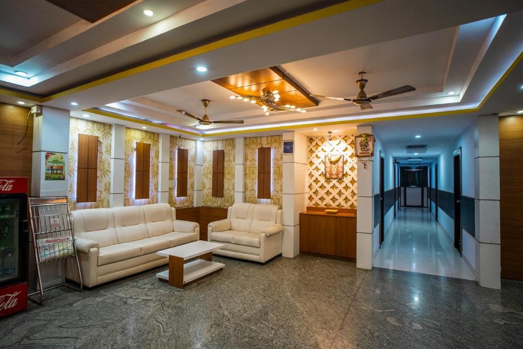 HOTEL PRAKAASH COMFORTS - View 5