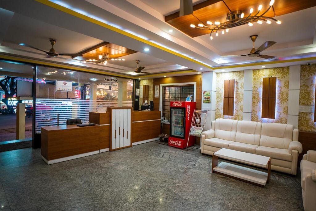HOTEL PRAKAASH COMFORTS - View 4