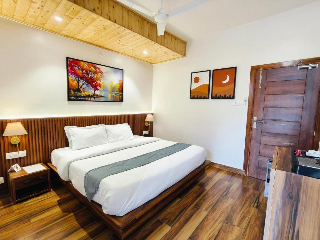 Hotel Premjees Paradise - View 2