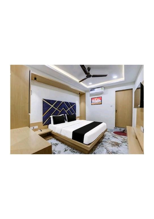 Hotel Prime 24 - View 7