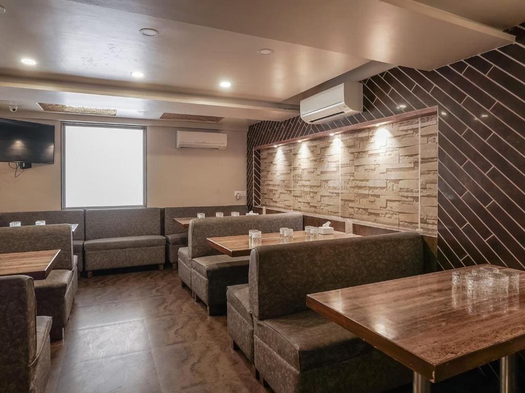 Hotel Radana Vashi Navimumbai - View 4
