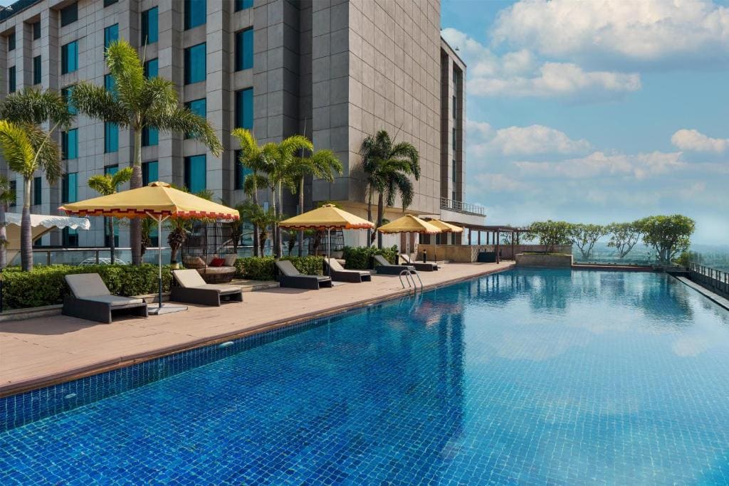 Radisson Blu Hotel New Delhi Paschim Vihar - View 4