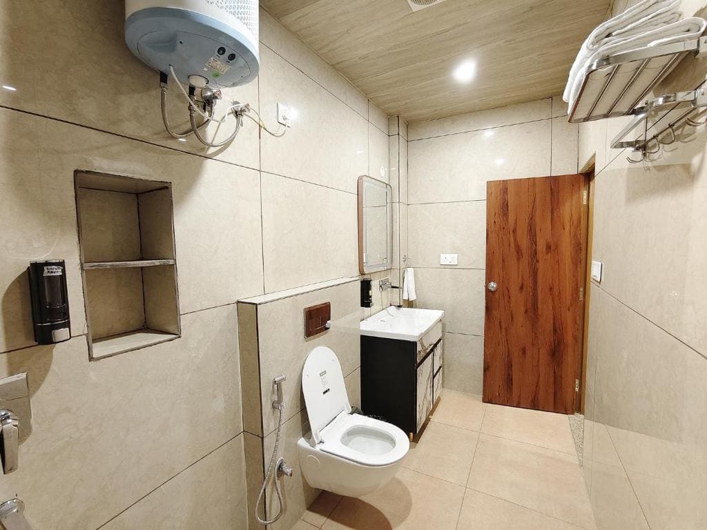 Hotel Ramayan Inn - Near Parmarth Niketan - Vista 4