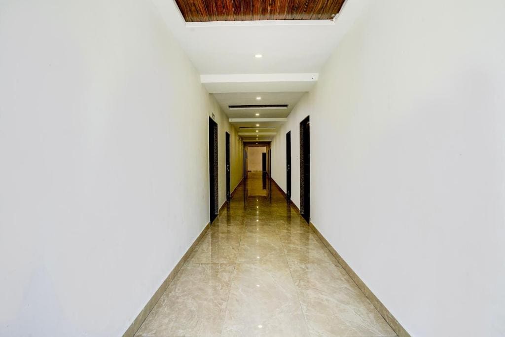 Hotel O SR Farm - Main view