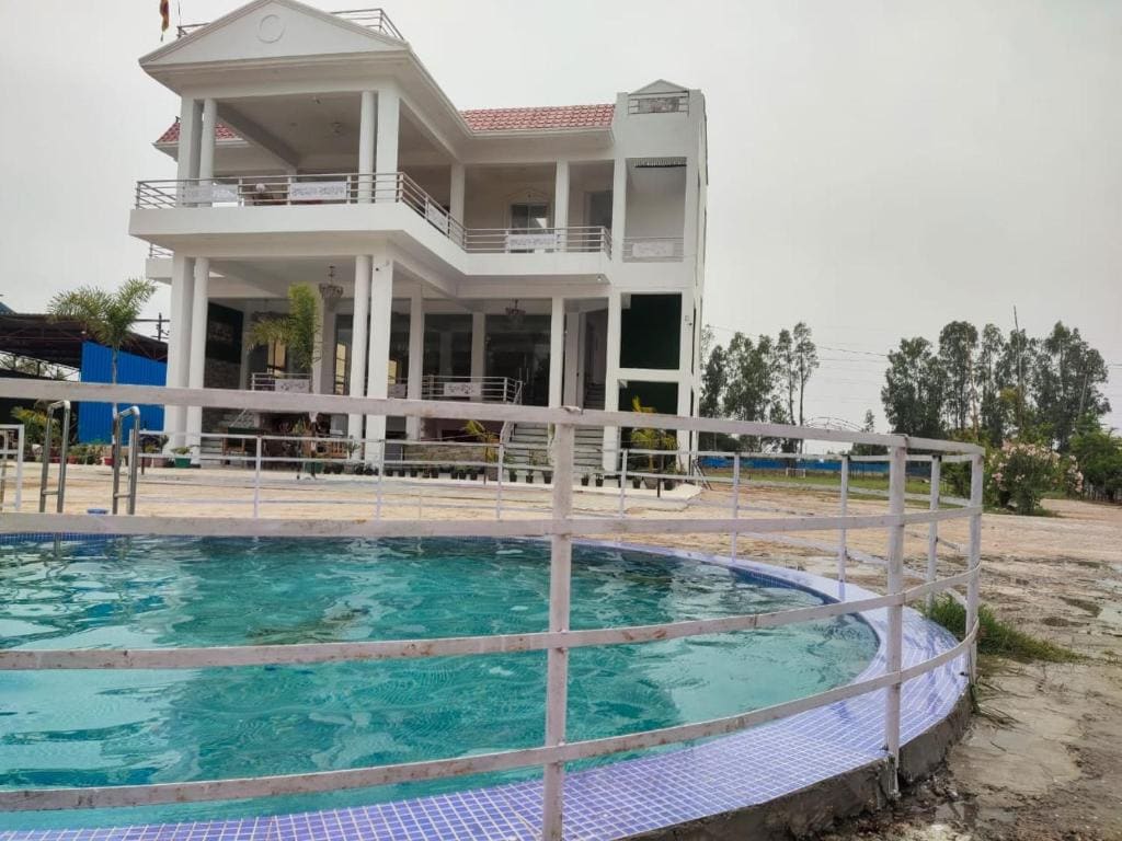 RD Palace and Resort - Main view