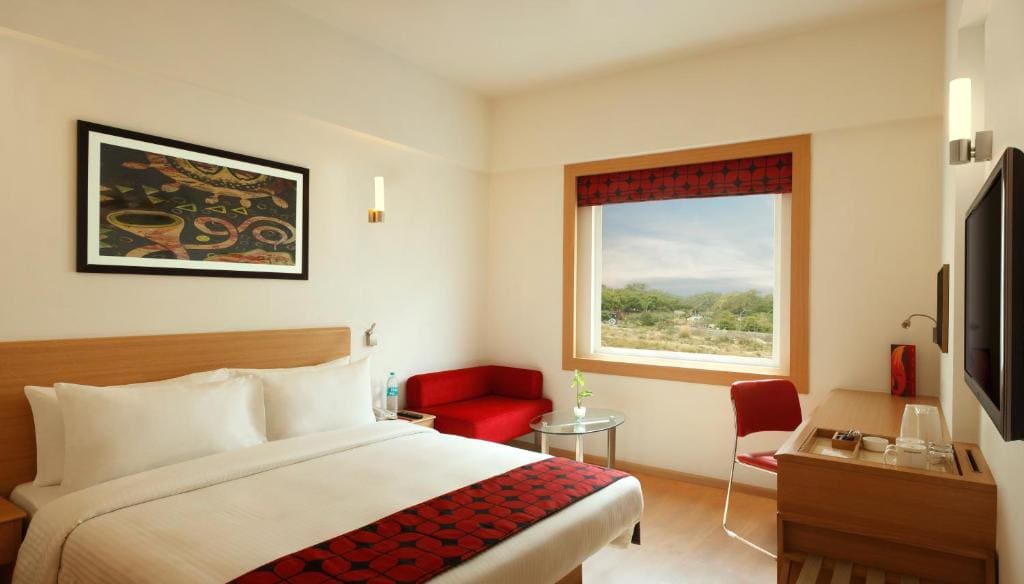 Red Fox by Lemon Tree Hotels, East Delhi - View 2