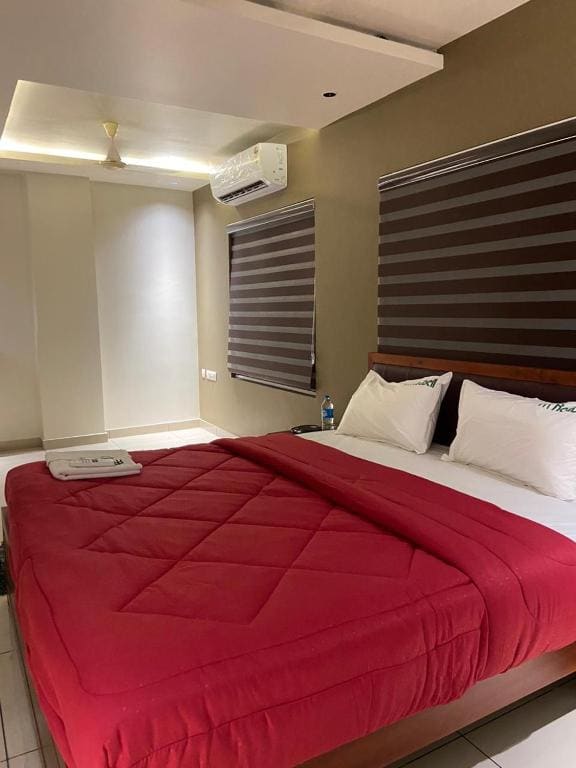 Redbell Suites Kizhisseri - View 2