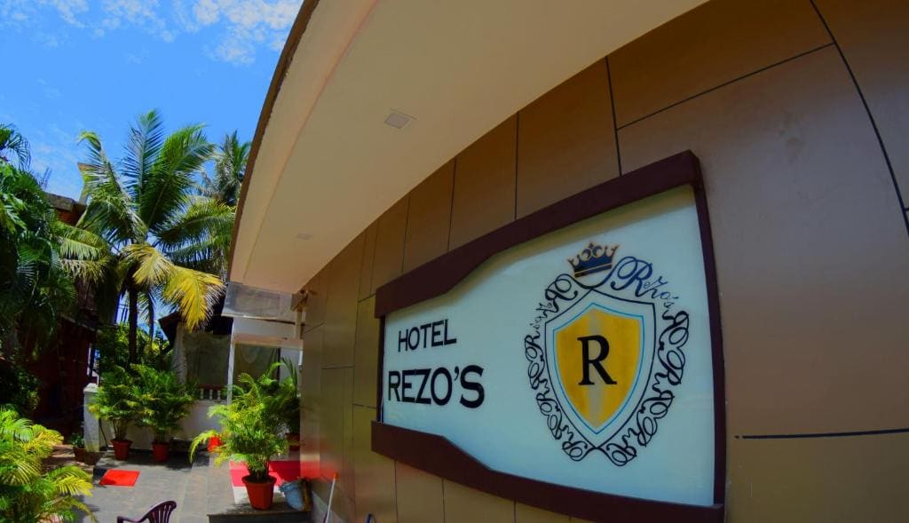Hotel Rezo's - View 3