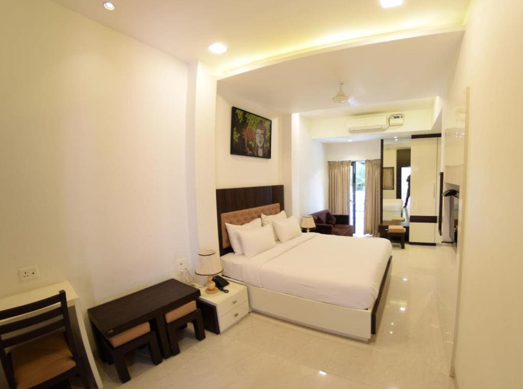 Hotel Rezo's - View 2