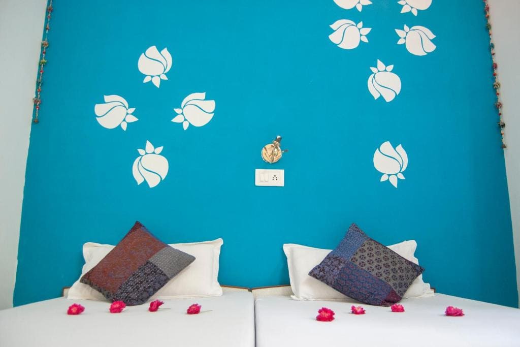 Hotel Rising Star - View 2