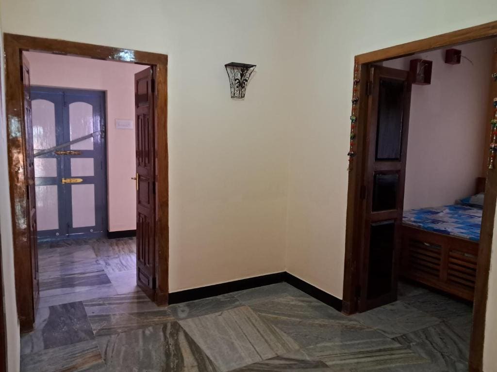 Rooms in Orange Homestay - View 6