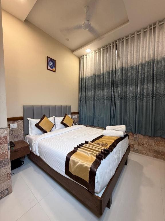 Hotel Royal Palace - View 2