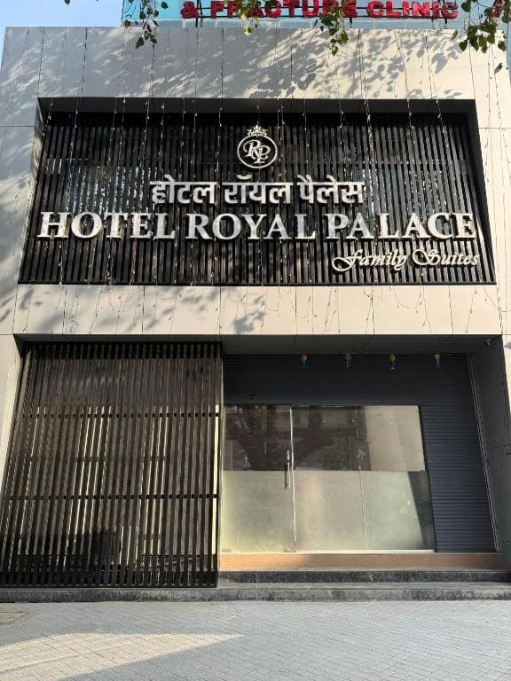 Hotel Royal Palace - View 5