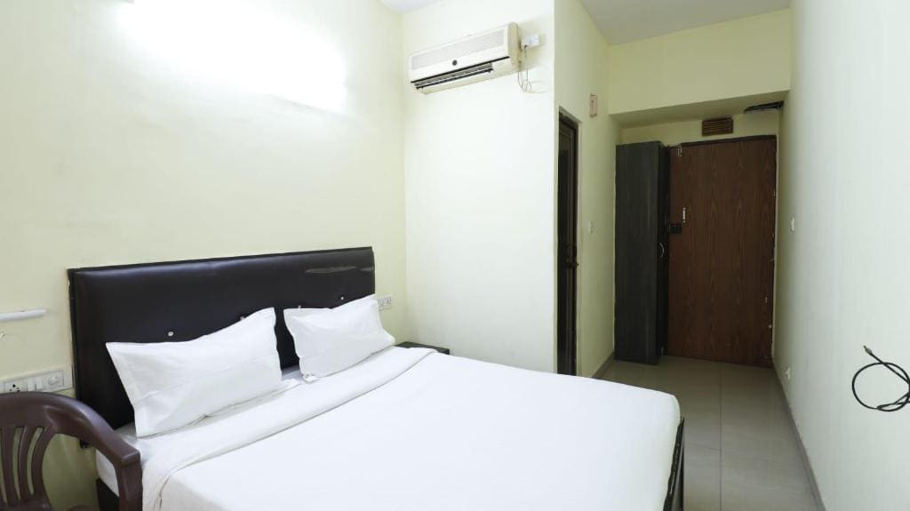 ROYAL PARK Opposite MANIPAL HOSPITAL SARJAPUR Signal - 写真 4