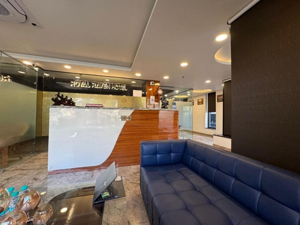 Royal Raven Hotel Greater Noida - View 4