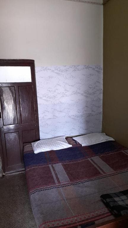 Call on 79031-58122 for booking-Rupak Rest house Near Temple - View 4