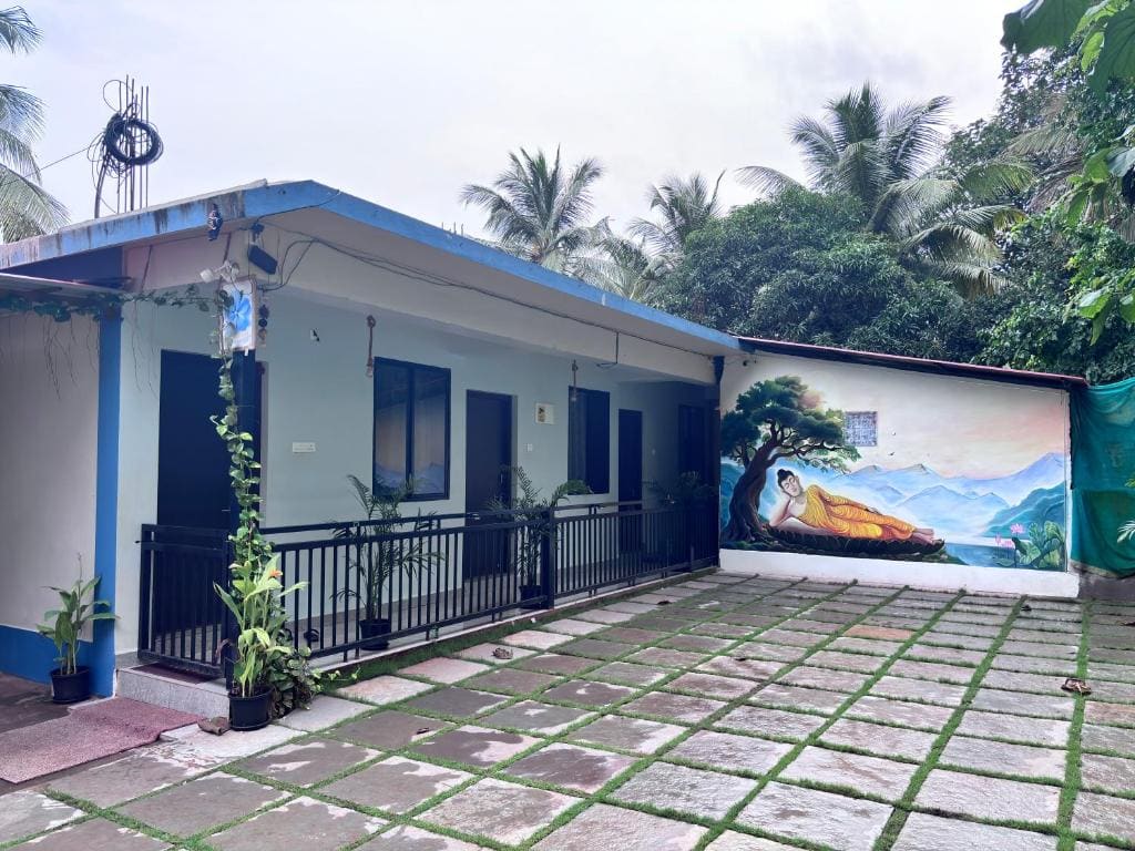 Sadafuli Guest House Assagao - Main view