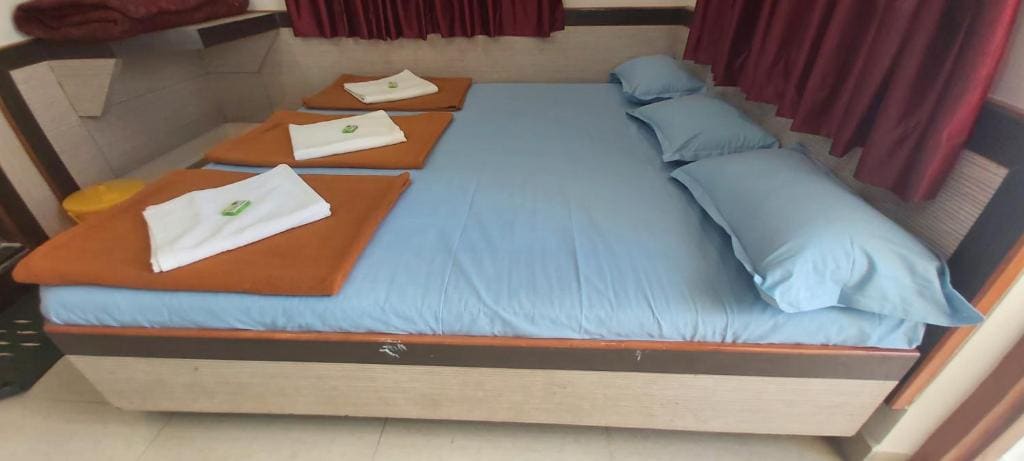 Sai Raghunandan Guest House - View 2