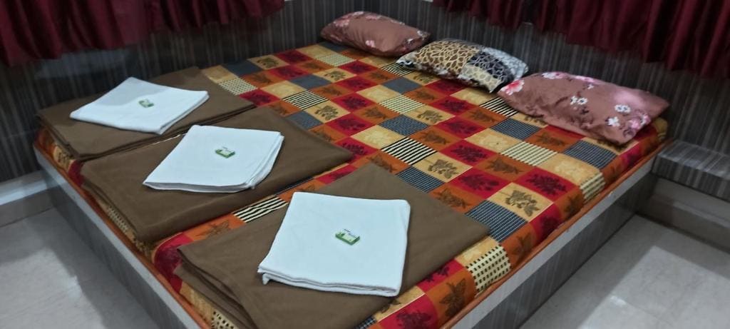 Sai Raghunandan Guest House - View 4