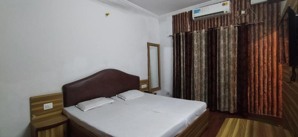 Hotel Samrat - View 4