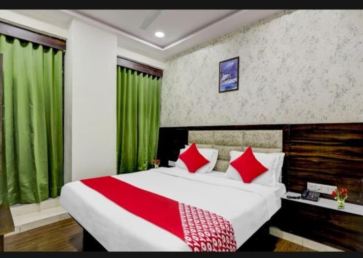 Hotel Sarovar Inn - View 7