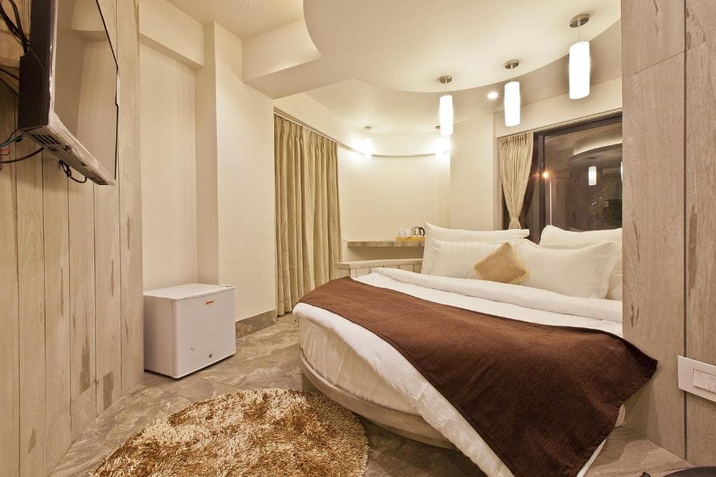 Scenaria Hotel - Navrangpura, Ahmedabad - View 6