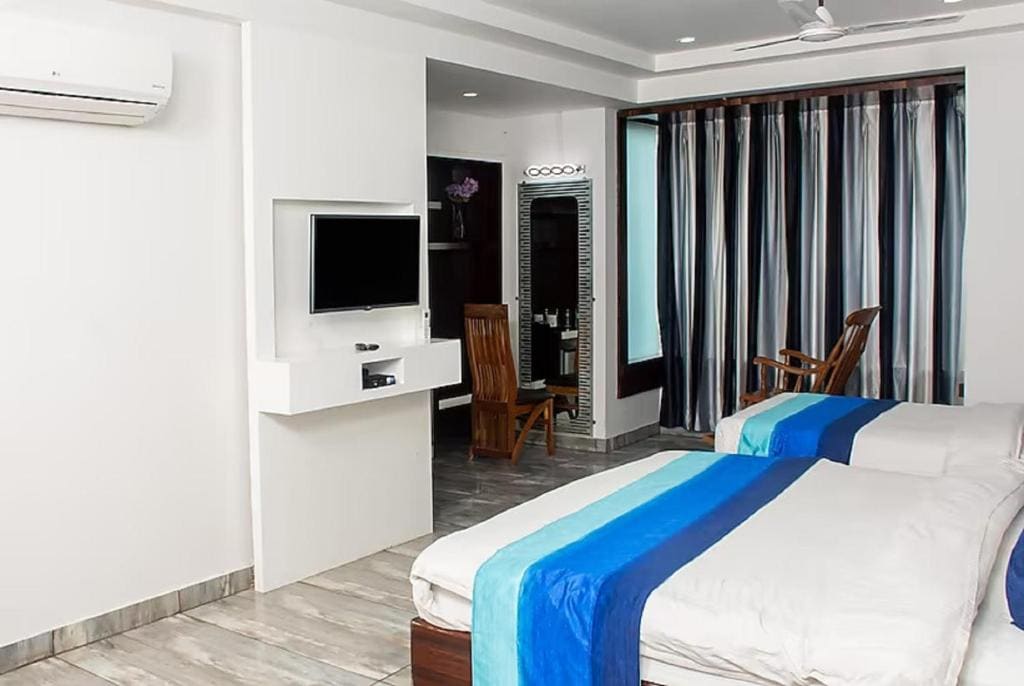 Hotel SGT Plaza - View 5