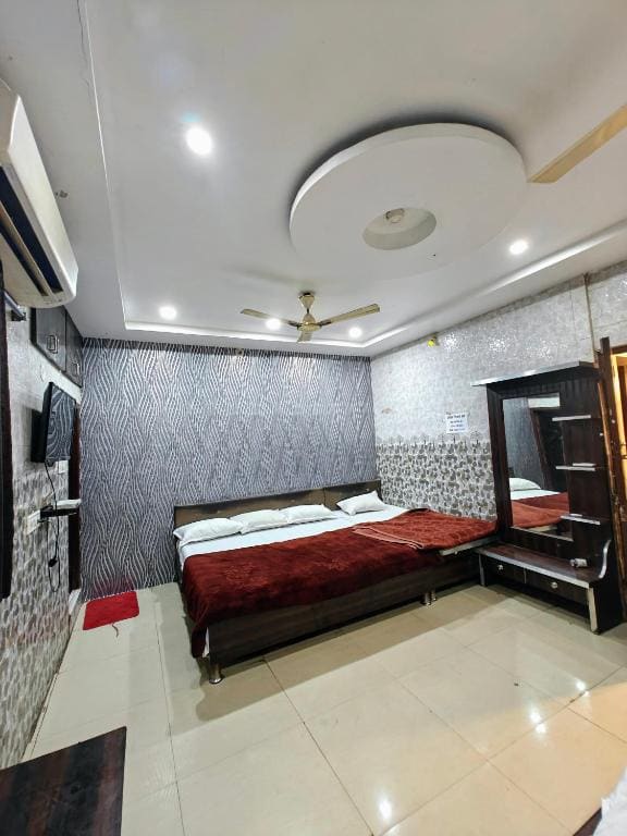 Hotel Shikhar Inn - View 4