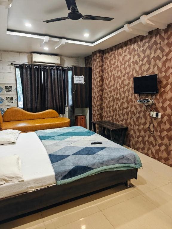 Hotel Shikhar Inn - View 7