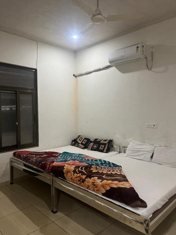 Hotel Shiv Mahima - View 2