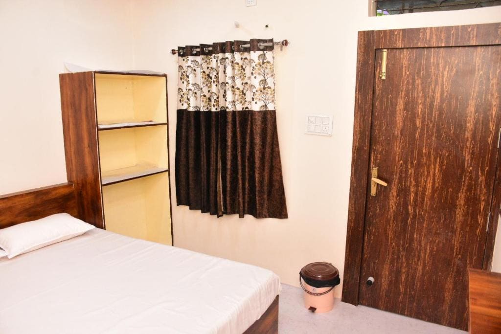 Hotel Shree Narayan Palace - View 6