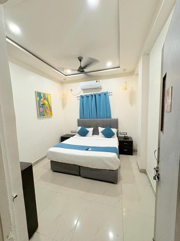 Silver Key Suites - View 2