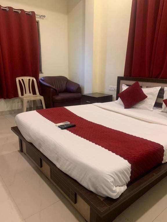 Silver Key Suites - View 5