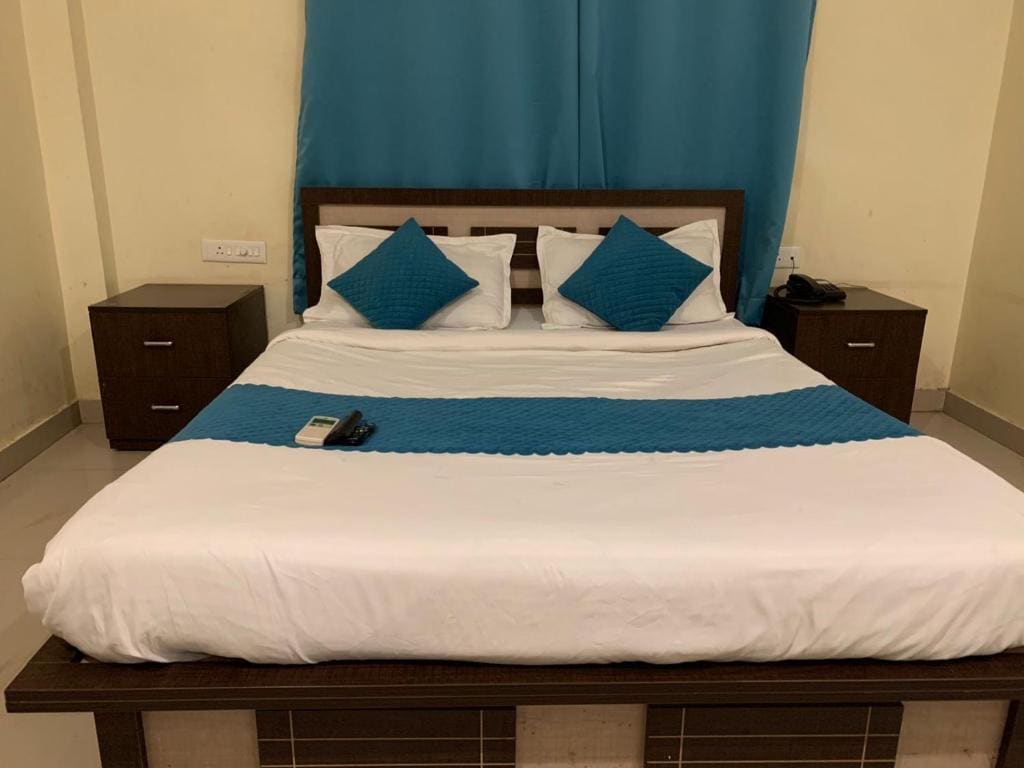 Silver Key Suites - View 7