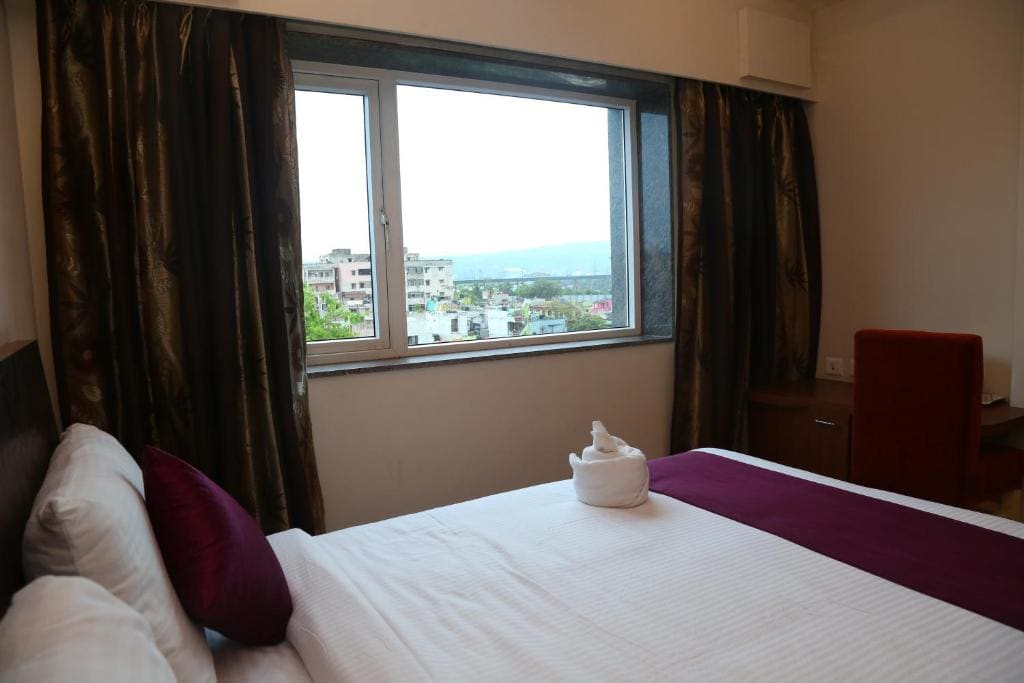 Hotel skml Grand - View 4