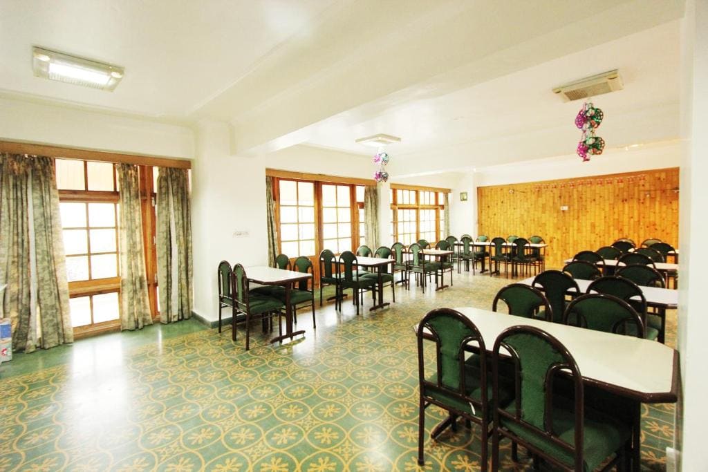 Hotel Snow View Manali - View 4