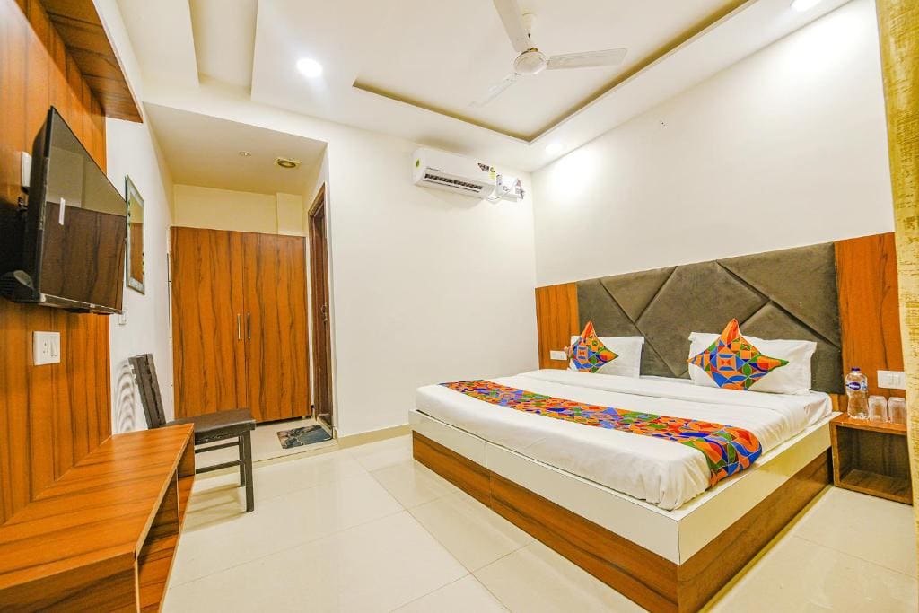 SOLACE INN near GOLDEN temple - View 2