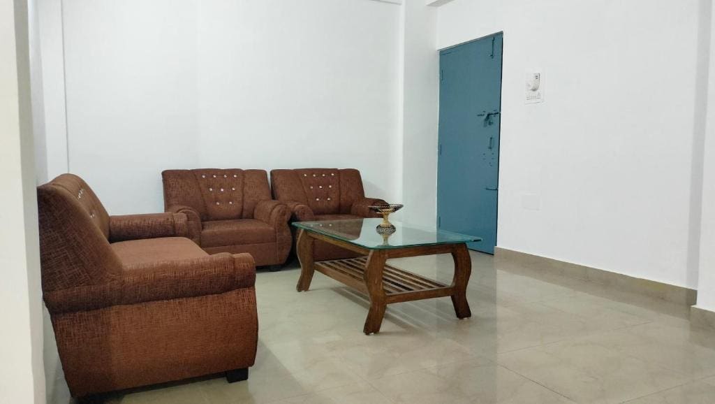 Solace Stay - Main view